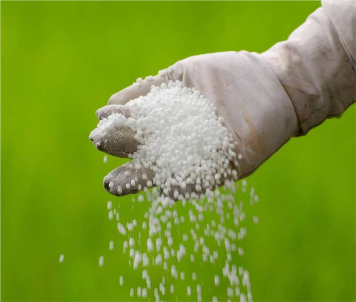 kegunaan baja urea